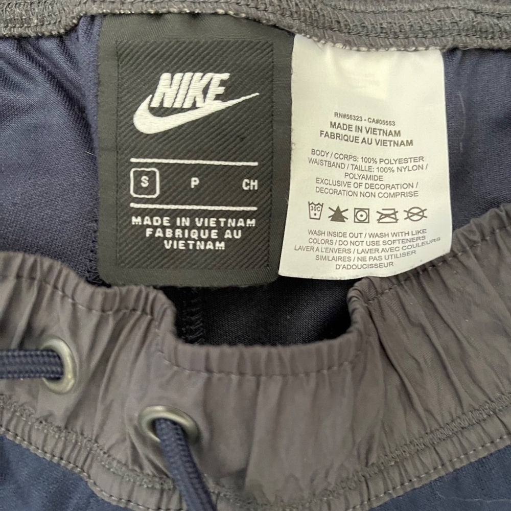 Nike NSW NSP Shorts Obsidian Anthracite | Men’s Small | Zip Pocket - Picture 4 of 9